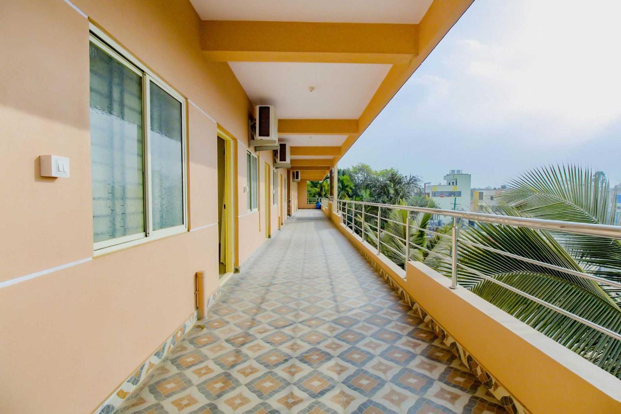 Hotel O P N K Suites Jalahalli ภายนอก รูปภาพ